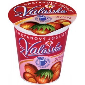 Jogurt z Valašska 150g oříškový (121122.02)